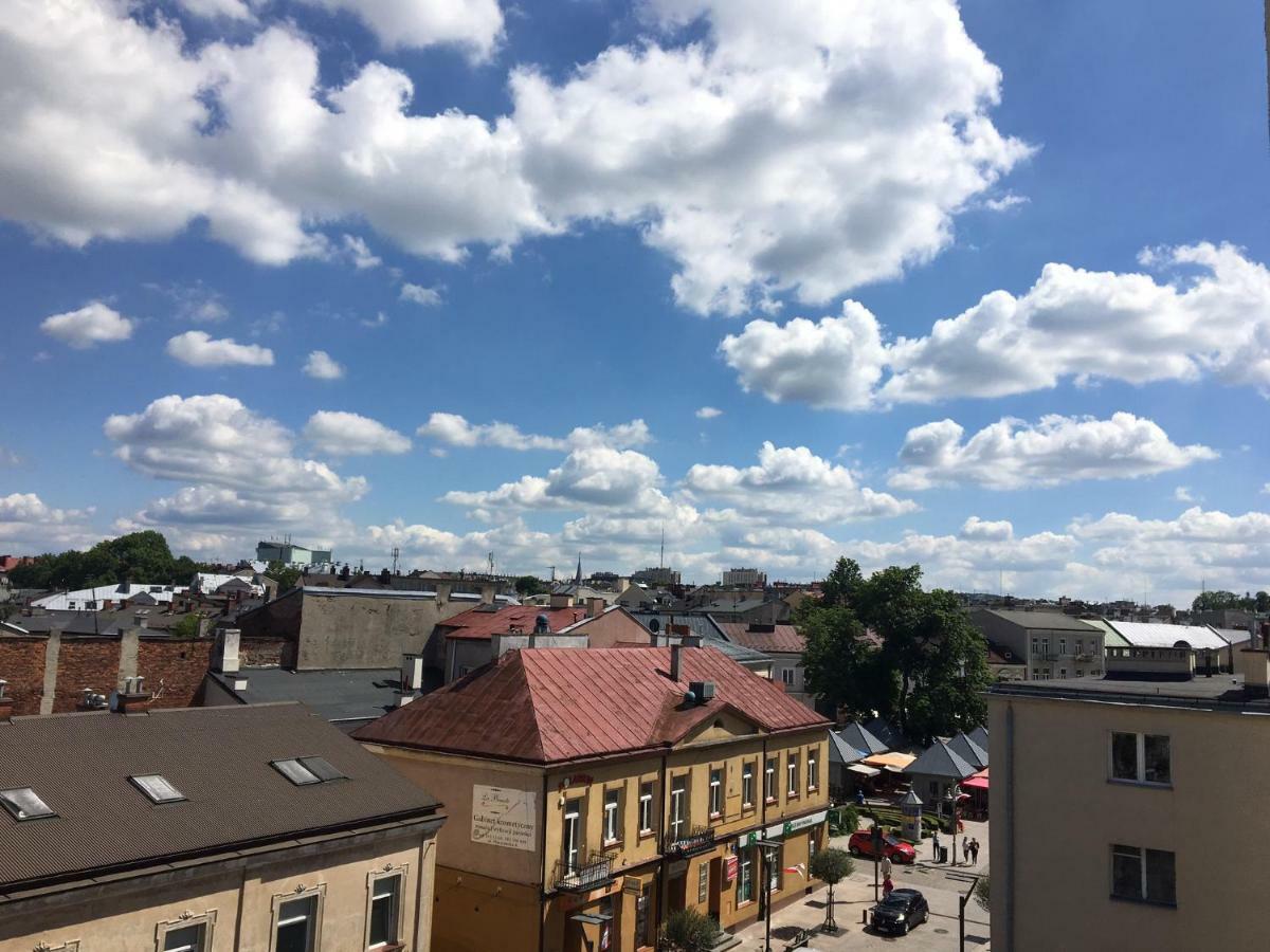 Family & Business Elegant Apartments Rynek Centrum Downtown - 2 Bedroom, Balcony, Parking Kielce Esterno foto